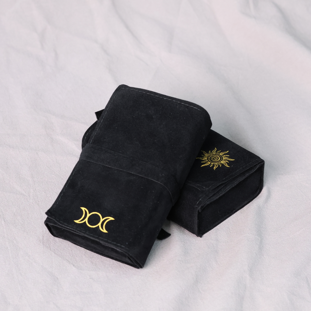 Sun & Moon Design Drawstring Tarot Card Bag – Elegant Soft Fabric Pouch for Tarot, Oracle & Game Cards – Boho Gift for Tarot Lovers